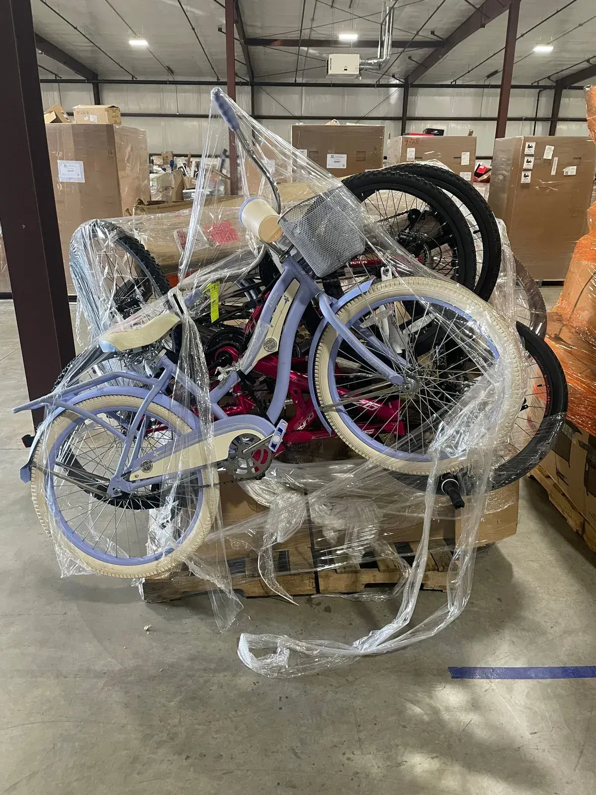 Sport and Outdoor Pallets, Bulk Sporting Goods, Accessories, Overstock