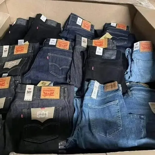 Jeans for Men/Women Pallet, Overstock, Wholesale Inventory — photo 1 of 1